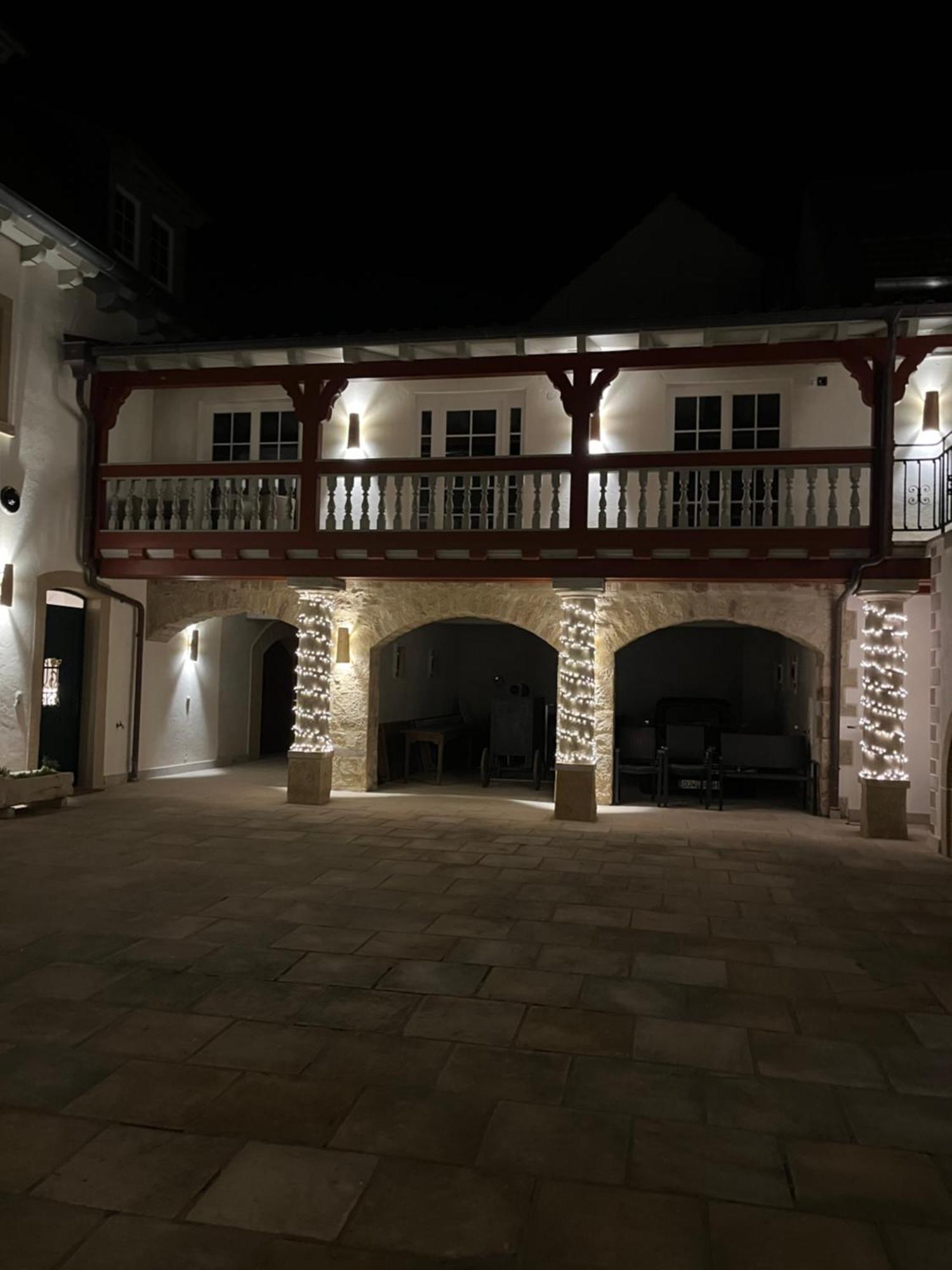 Karlbacher Domizil Ferienwohnungen Grosskarlbach Exterior photo